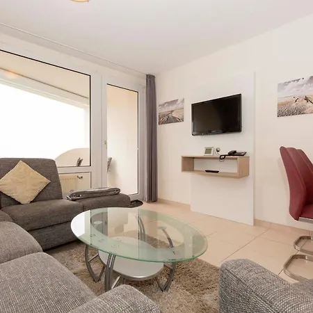 Trafalgar 425 Apartment *