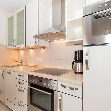 Apartment Trafalgar 425